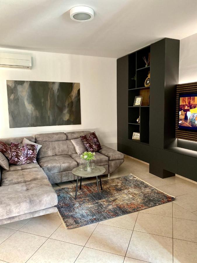 Bed And Breakfast Veja'S Крк Екстер'єр фото
